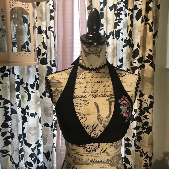 Xhilaration Other - Xhilaration black bikini top